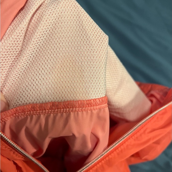 Columbia Coral Windbreaker Jacket - Picture 4 of 5
